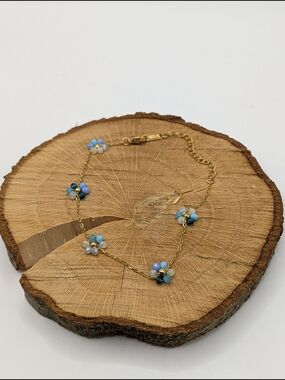 Delicate Gold-Plated Anklet with Blue Flower Beads